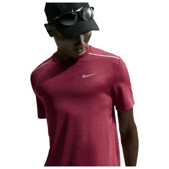 Nike Ανδρική κοντομάνικη μπλούζα Dri-FIT UV Miler Protection T-Shirt